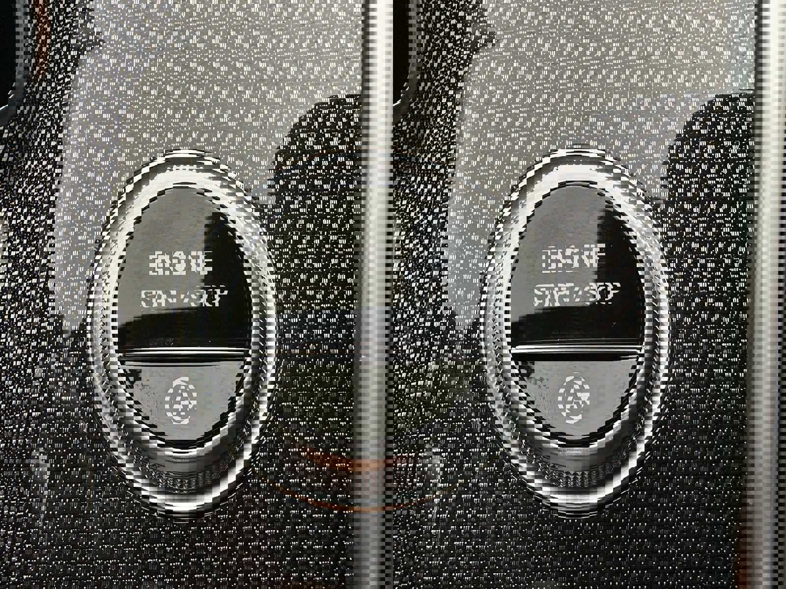 Used 2024 Mercedes-Benz S 500 4MATIC image 37