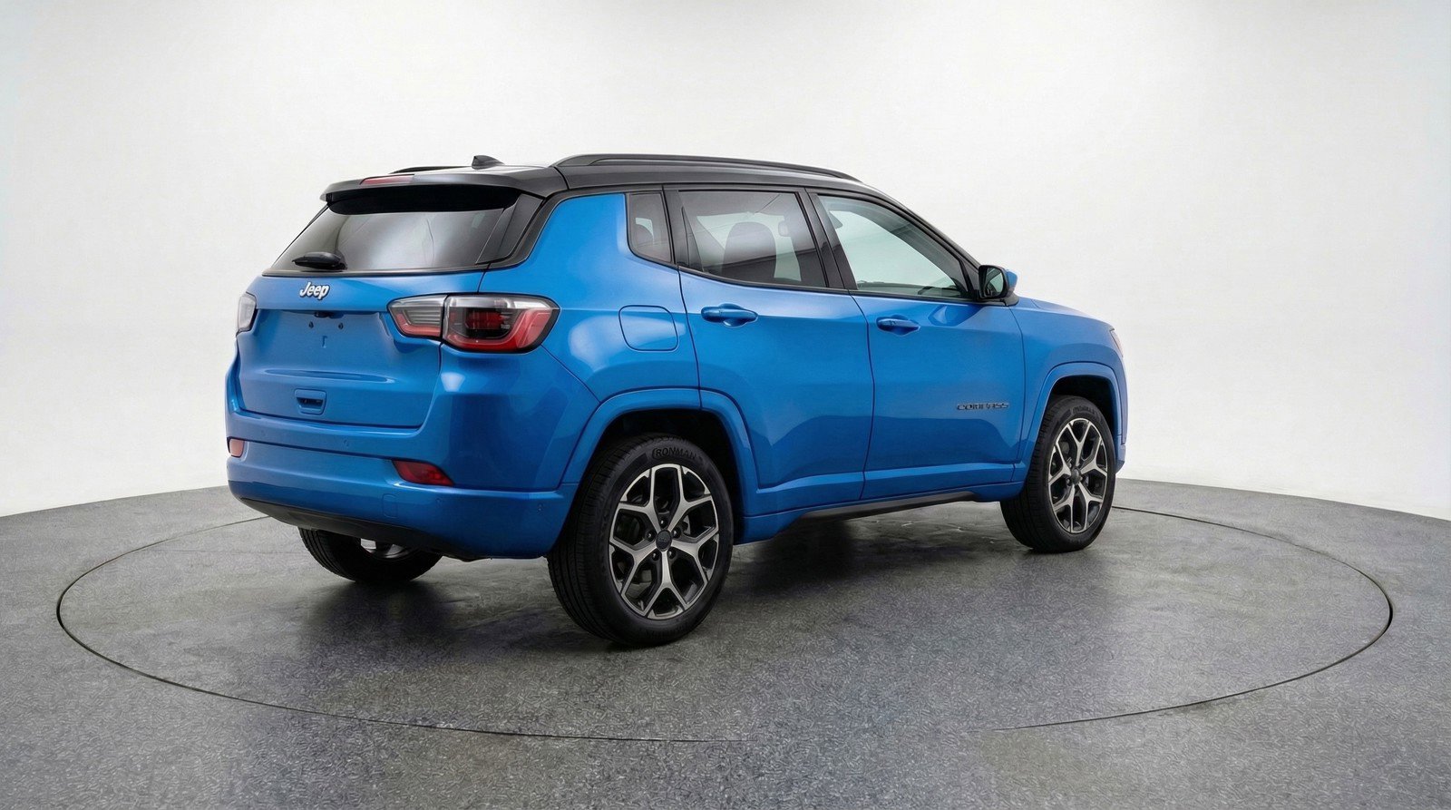 Used 2025 Jeep Compass Limited AWD/4WD image 9