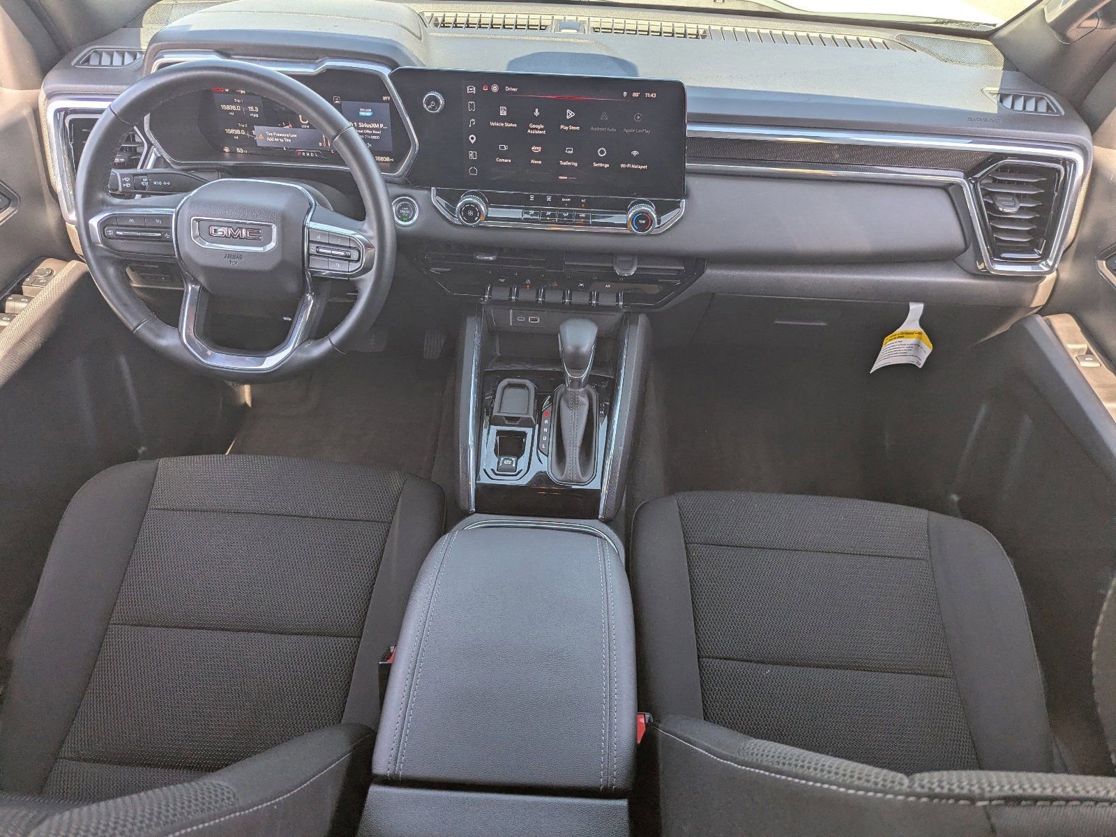 Used 2025 GMC Canyon Elevation image 15