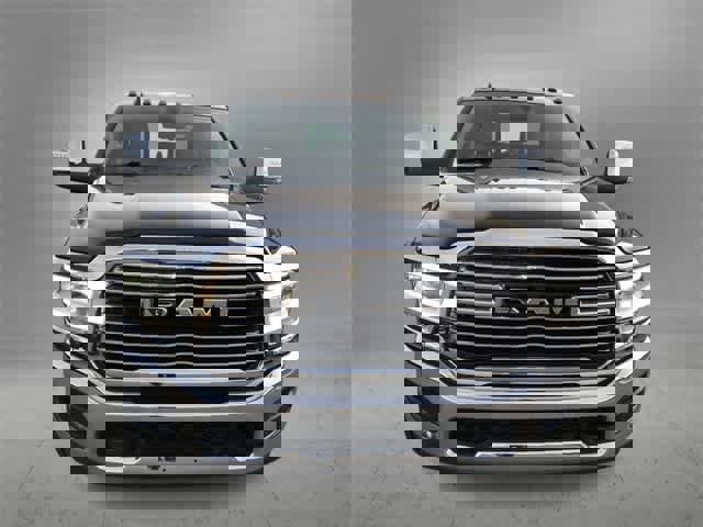 Used 2023 RAM 3500 Laramie image 9