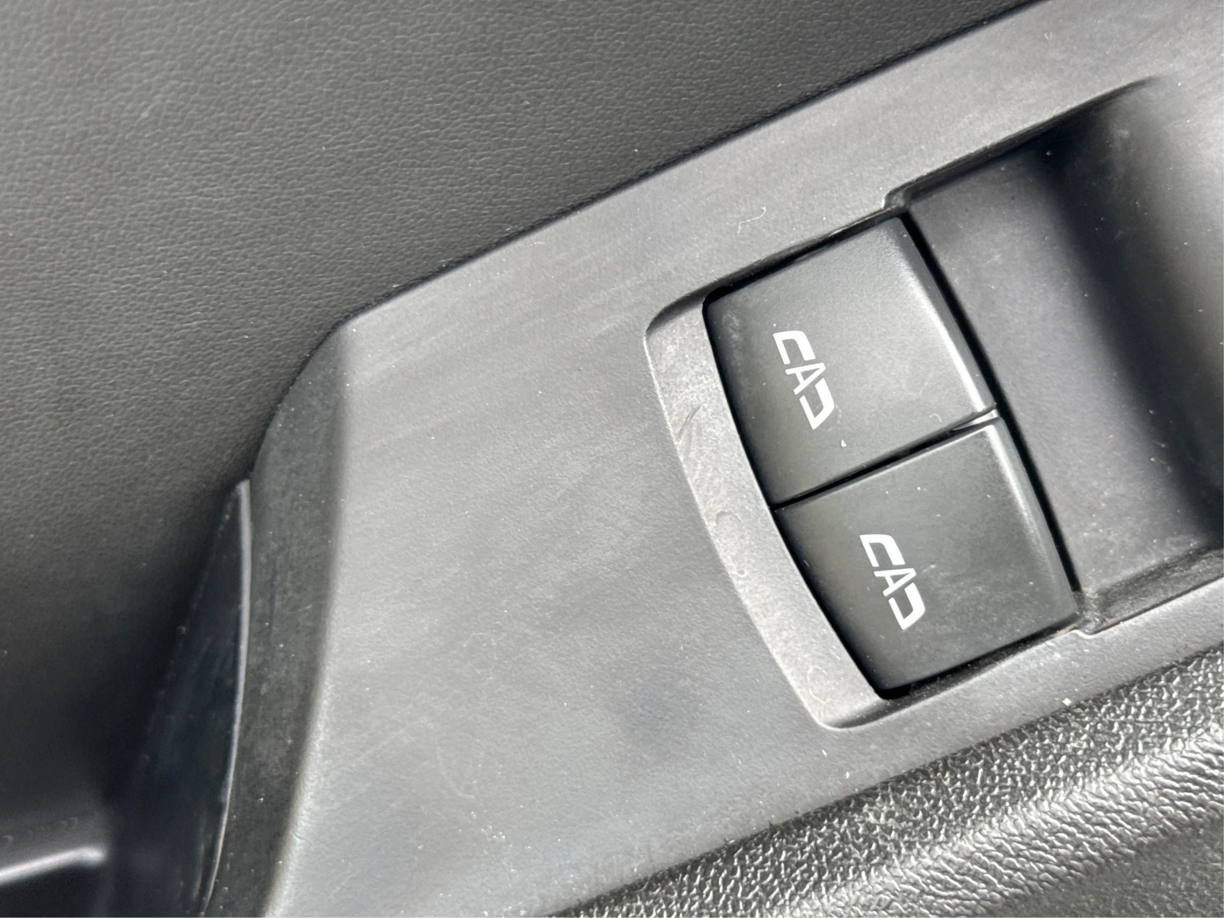 Used 2021 Chevrolet Camaro LS RWD image 36