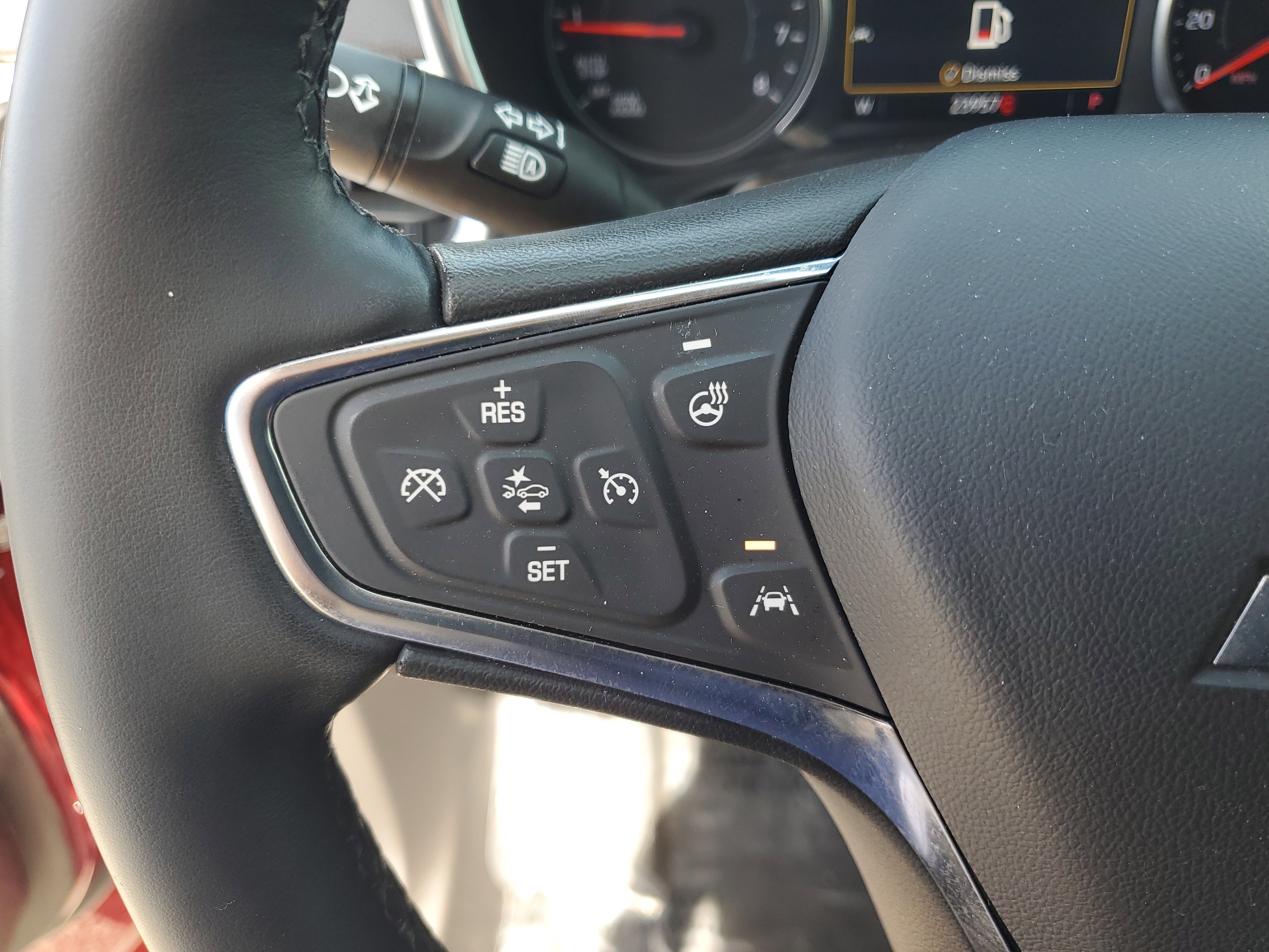 Used 2024 Chevrolet Equinox LT FWD image 20