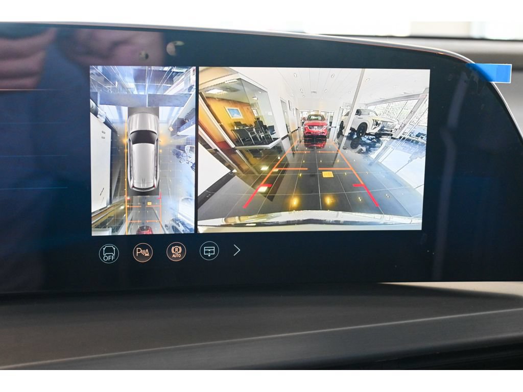 New 2026 Cadillac Vistiq Premium Luxury AWD/4WD image 35