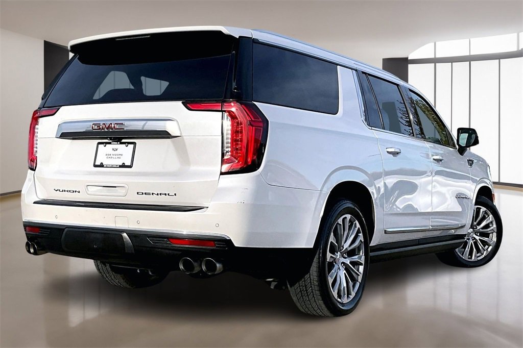 Used 2021 GMC Yukon XL Denali w/ Denali Ultimate Package image 2