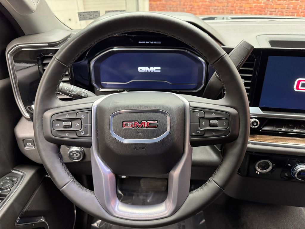 Used 2024 GMC Sierra 1500 Elevation image 13