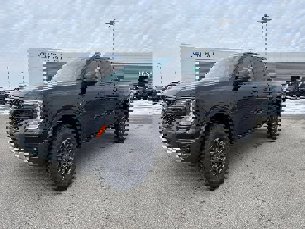 New 2025 Ford Ranger XLT image 2