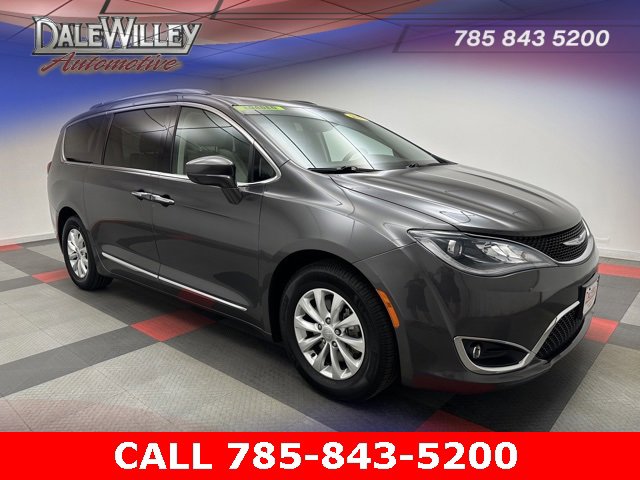 Used 2018 Chrysler Pacifica Touring-L Plus