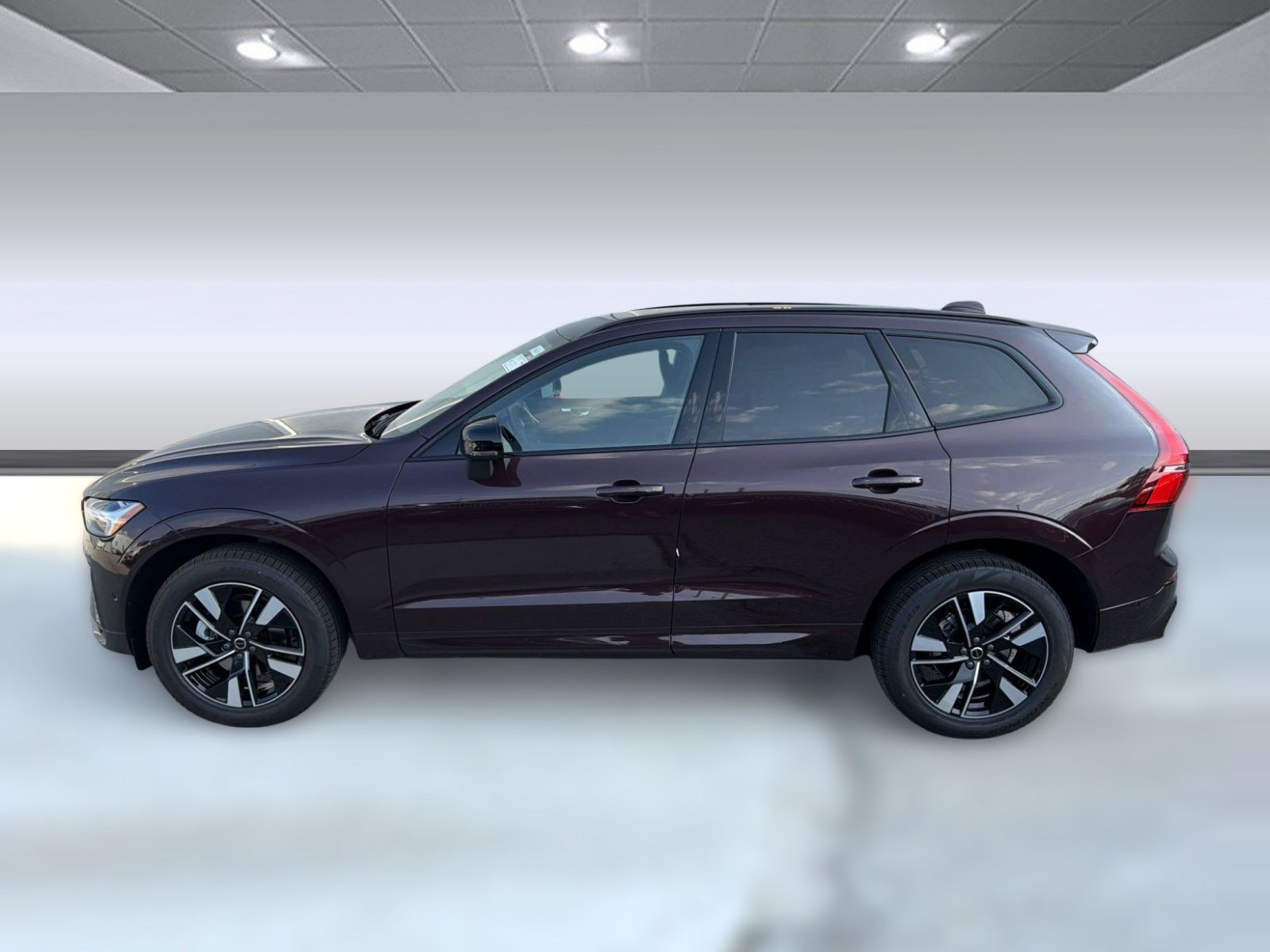 New 2026 Volvo XC60 B5 Plus w/ Climate Package AWD/4WD video 2
