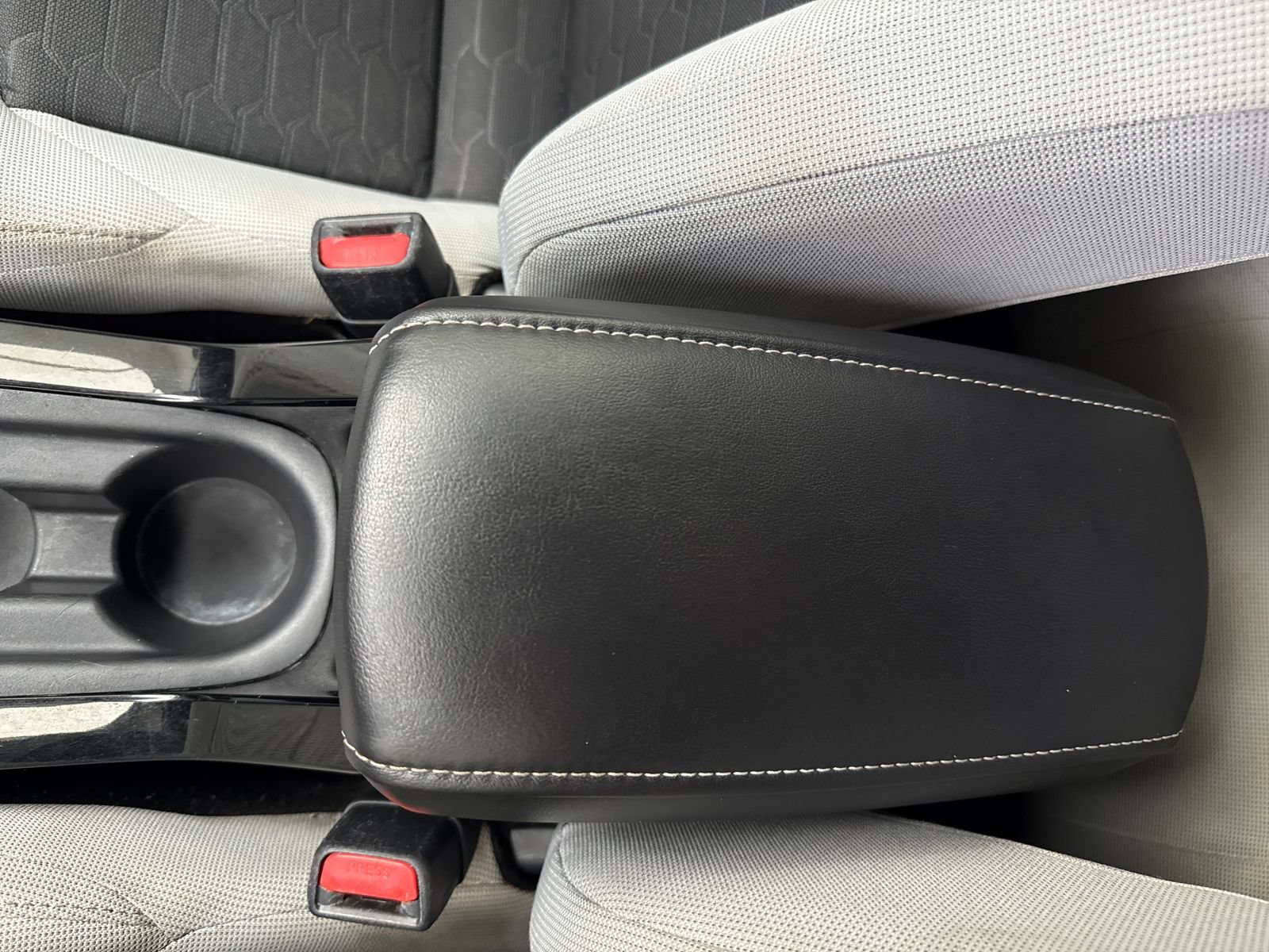 Used 2019 Toyota Corolla SE w/ SE Option Package FWD image 30