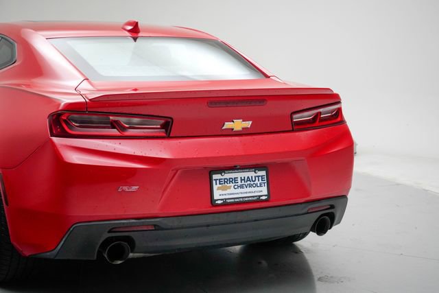 Used 2018 Chevrolet Camaro LT w/ RS Package RWD image 4