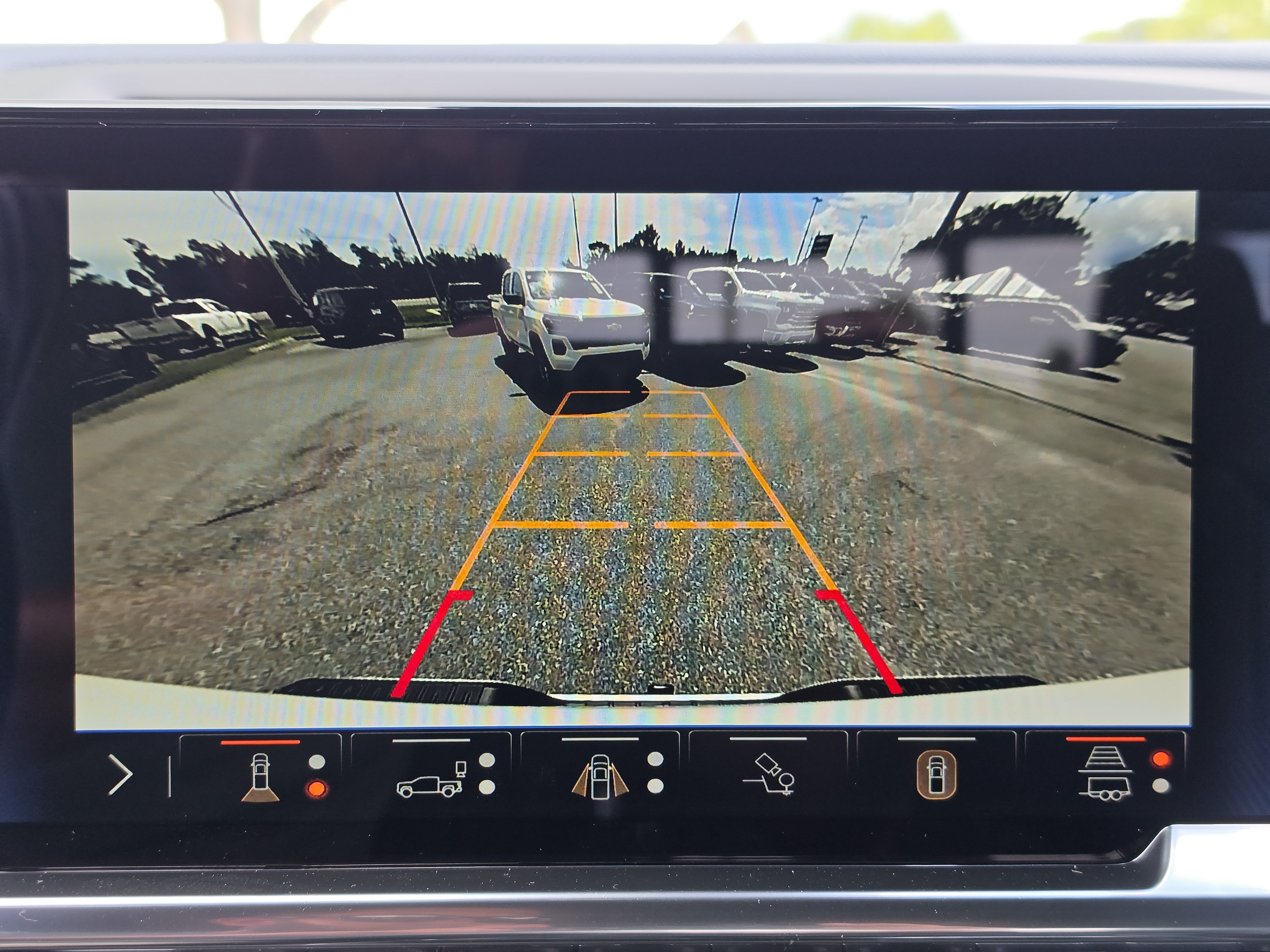 New 2026 Chevrolet Silverado 1500 High Country w/ Technology Package AWD/4WD image 31