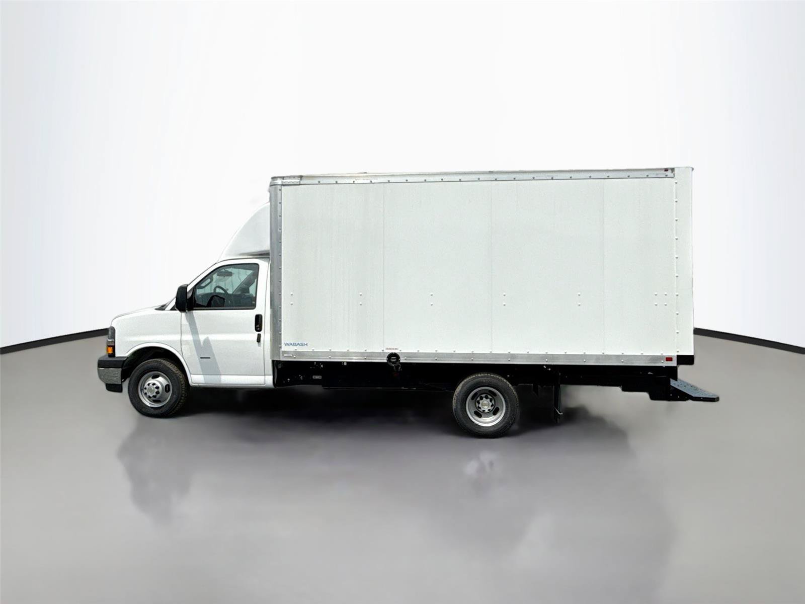 New 2024 Chevrolet Express 3500 w/ Power Convenience Package RWD image 4