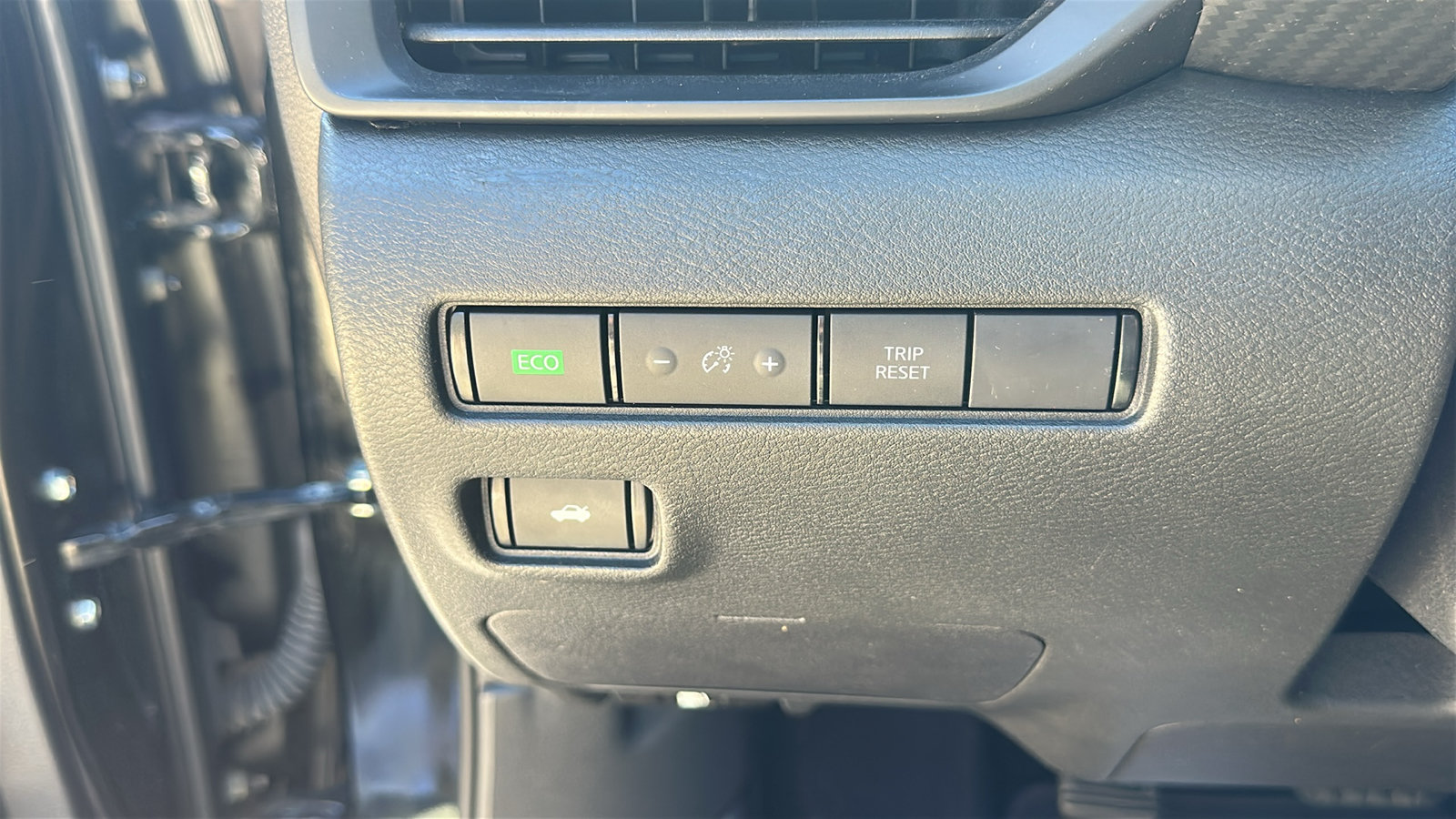Used 2024 Nissan Sentra S FWD image 13