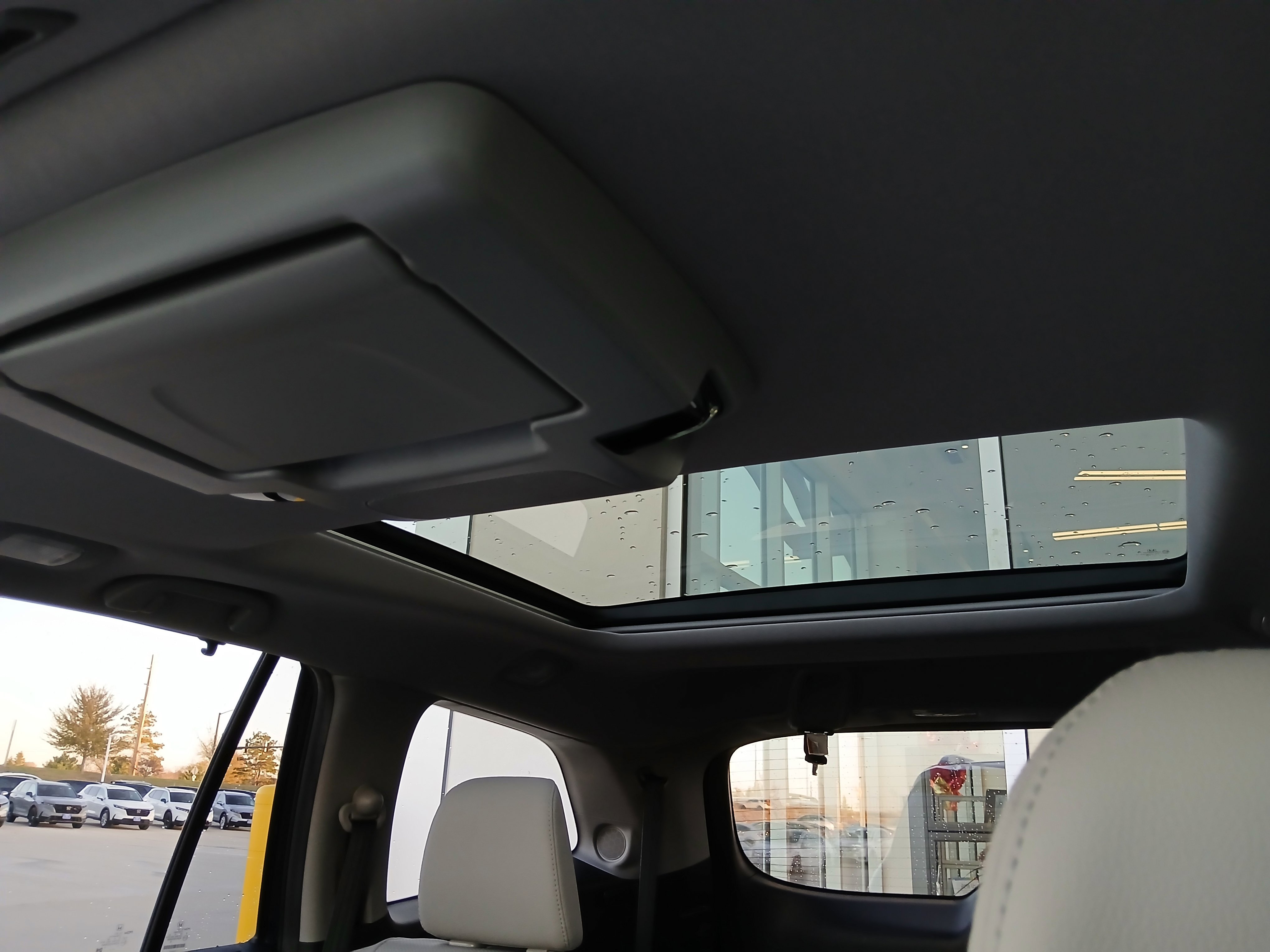 Used 2019 Honda Pilot Elite image 16