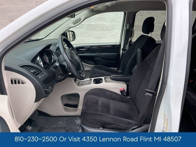 Used 2014 Dodge Grand Caravan SXT FWD image 12