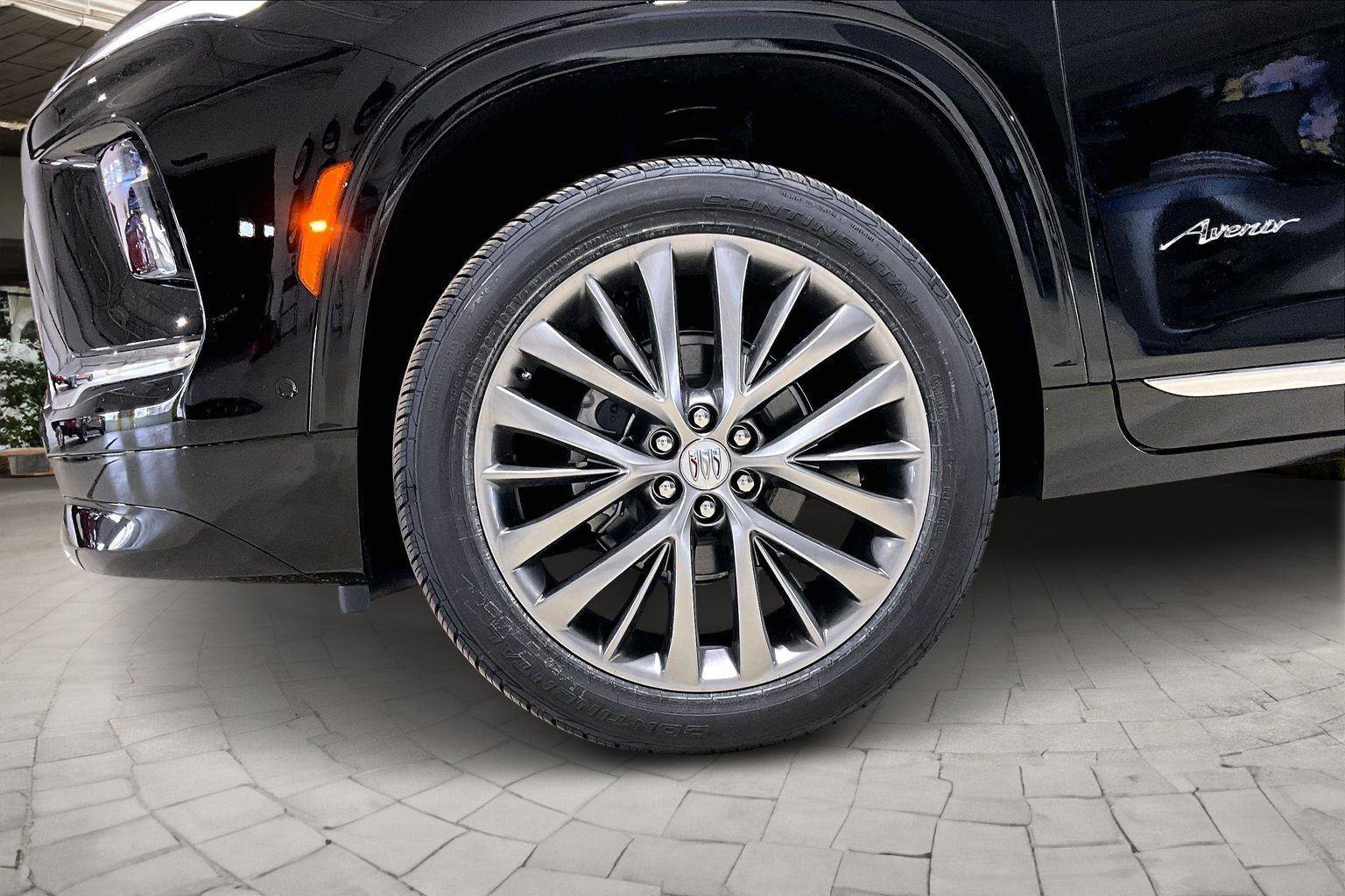 New 2026 Buick Enclave Avenir image 15
