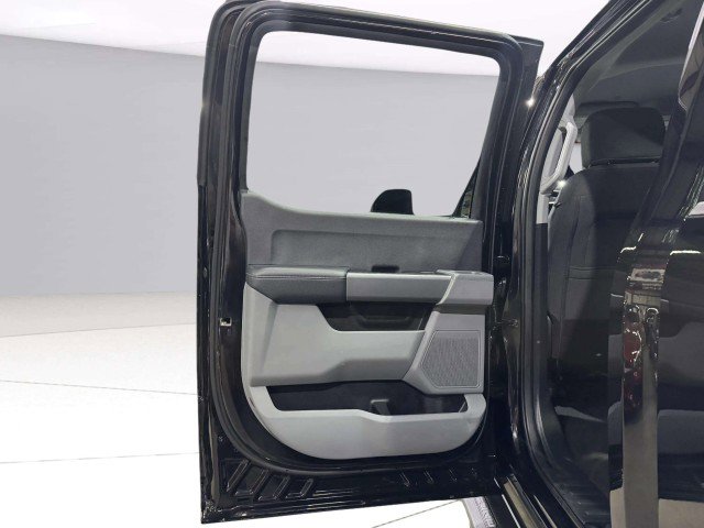 Used 2025 Ford F250 XLT image 43