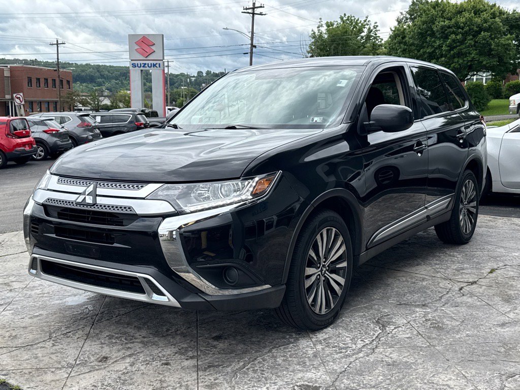 Used 2020 Mitsubishi Outlander ES image 5