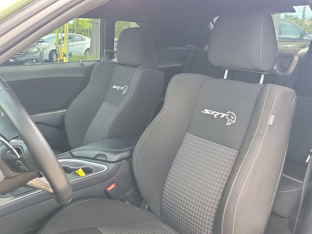 Used 2022 Dodge Challenger SRT Hellcat RWD image 19