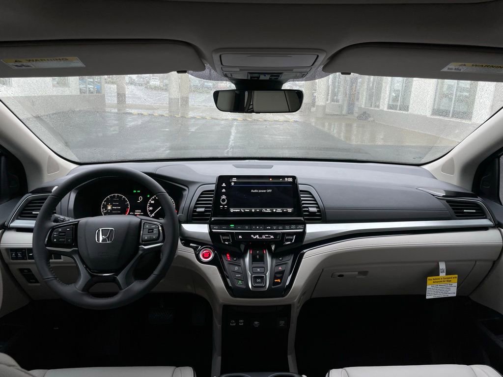 New 2026 Honda Odyssey Touring image 10