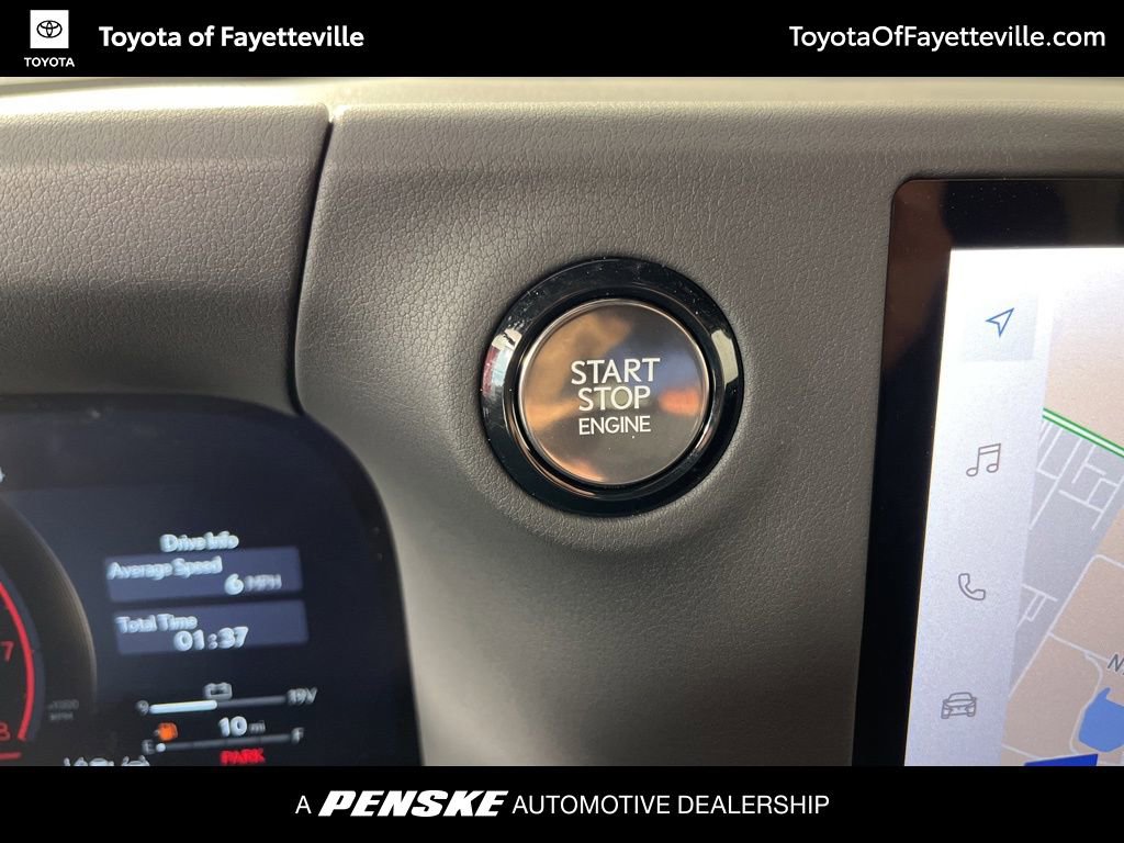Used 2025 Lexus GX 550 w/ Accessory Package (Z1) AWD/4WD image 35