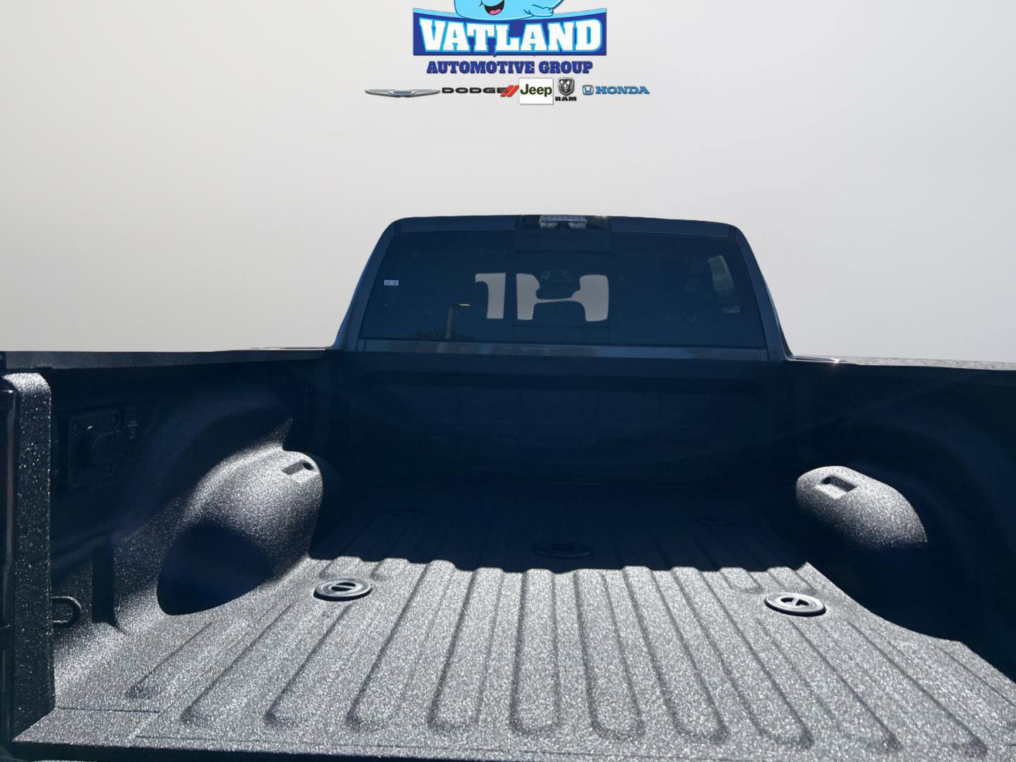 New 2026 RAM 2500 Laramie w/ Night Edition image 34
