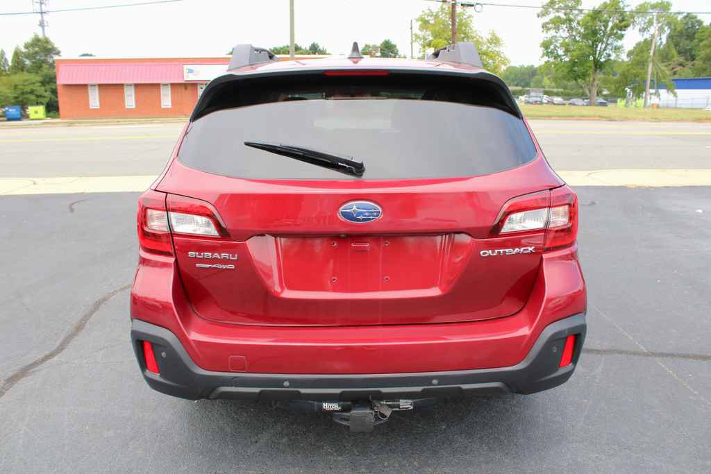 Used 2018 Subaru Outback 2.5i Limited AWD/4WD image 7