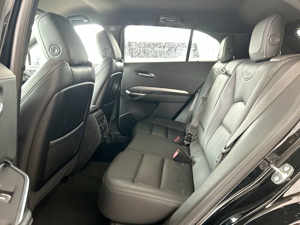 Used 2025 Cadillac XT4 Premium Luxury FWD image 34