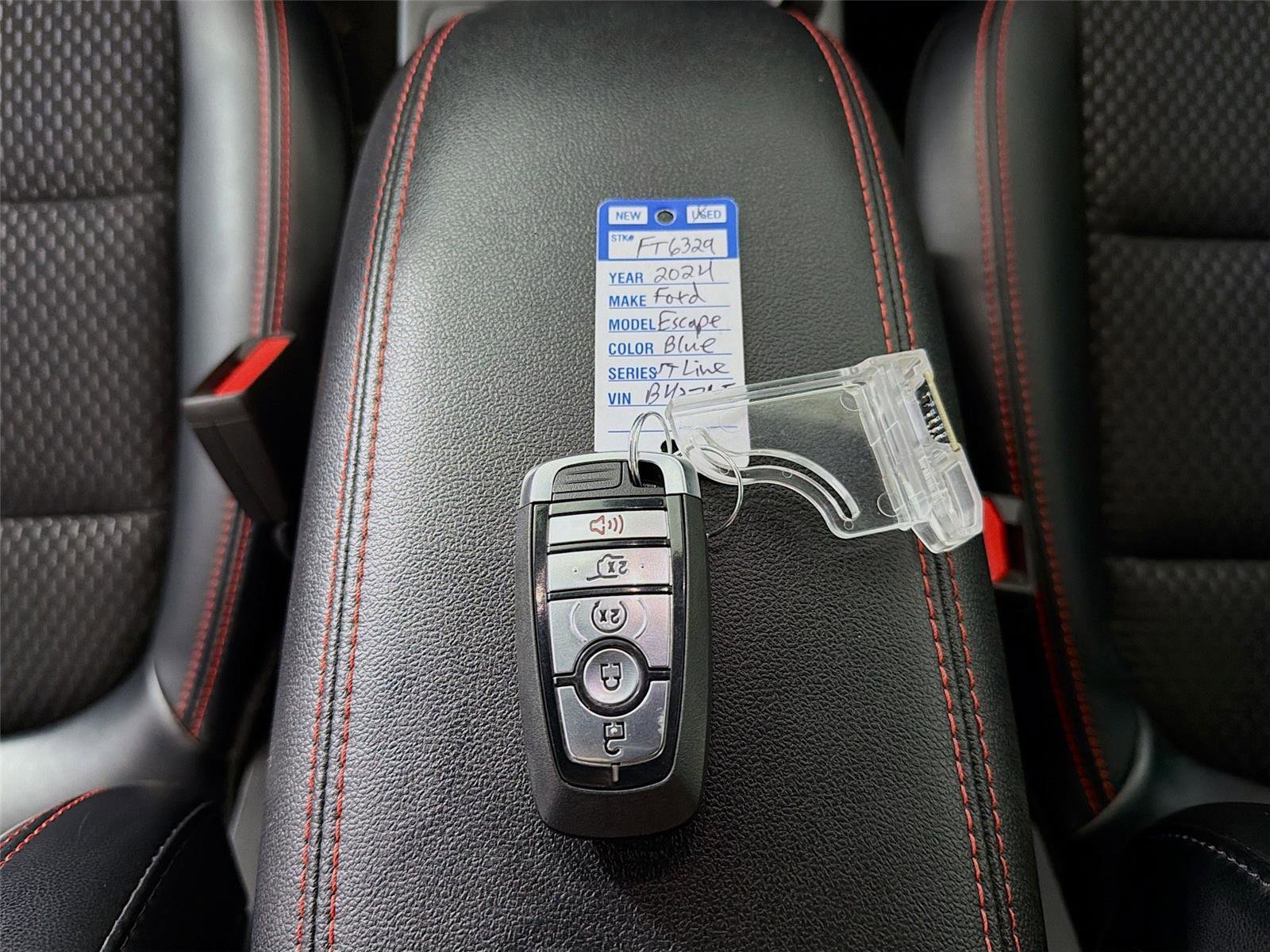 Used 2024 Ford Escape ST-Line AWD/4WD image 40