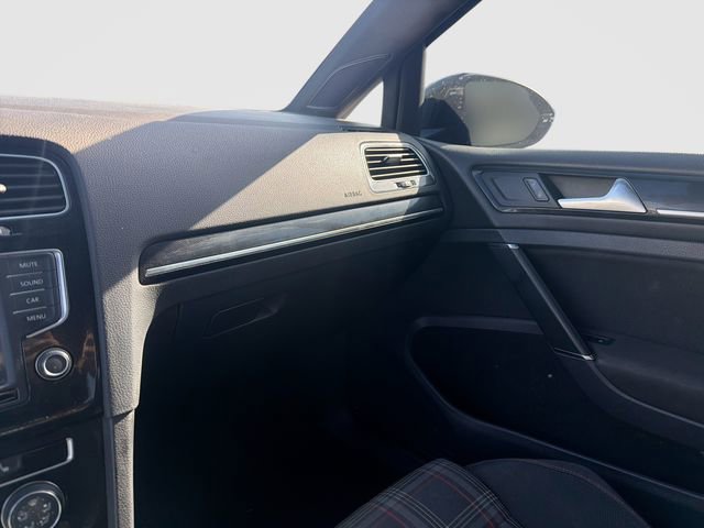 Used 2017 Volkswagen GTI S FWD image 18