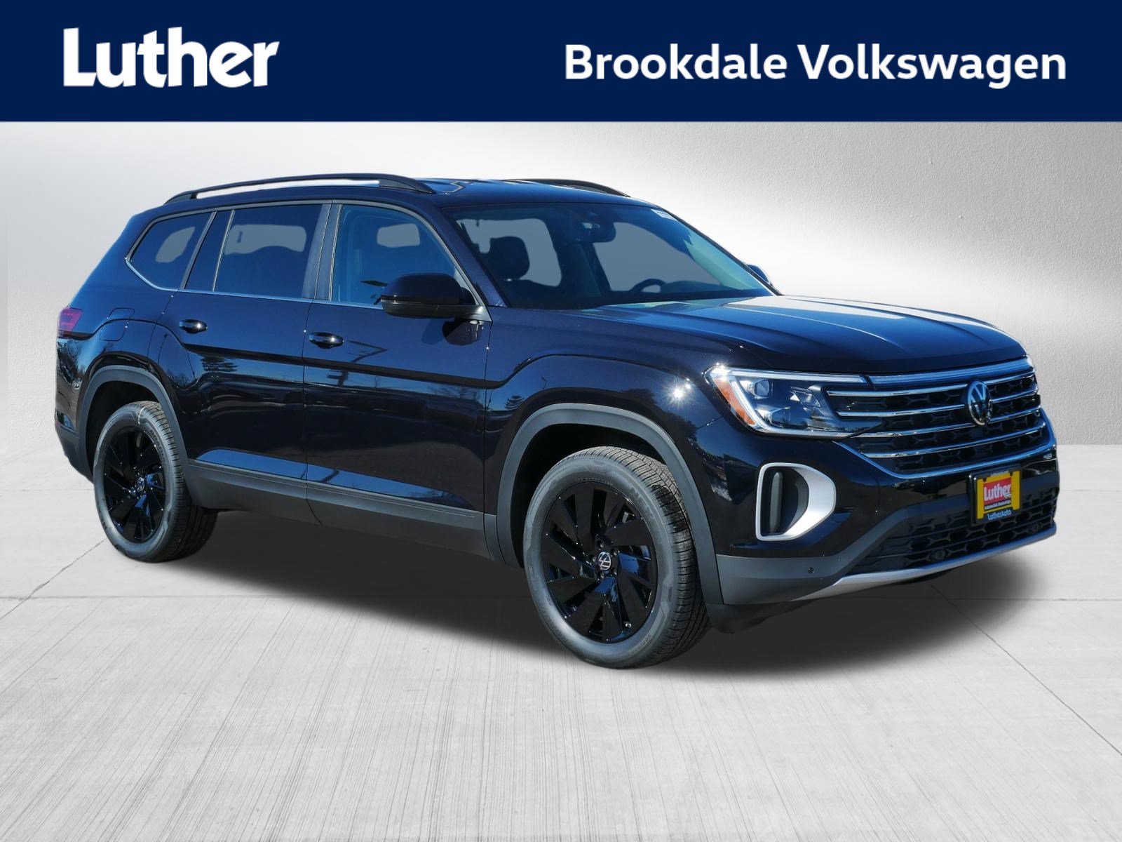 New 2026 Volkswagen Atlas SE AWD/4WD image 1
