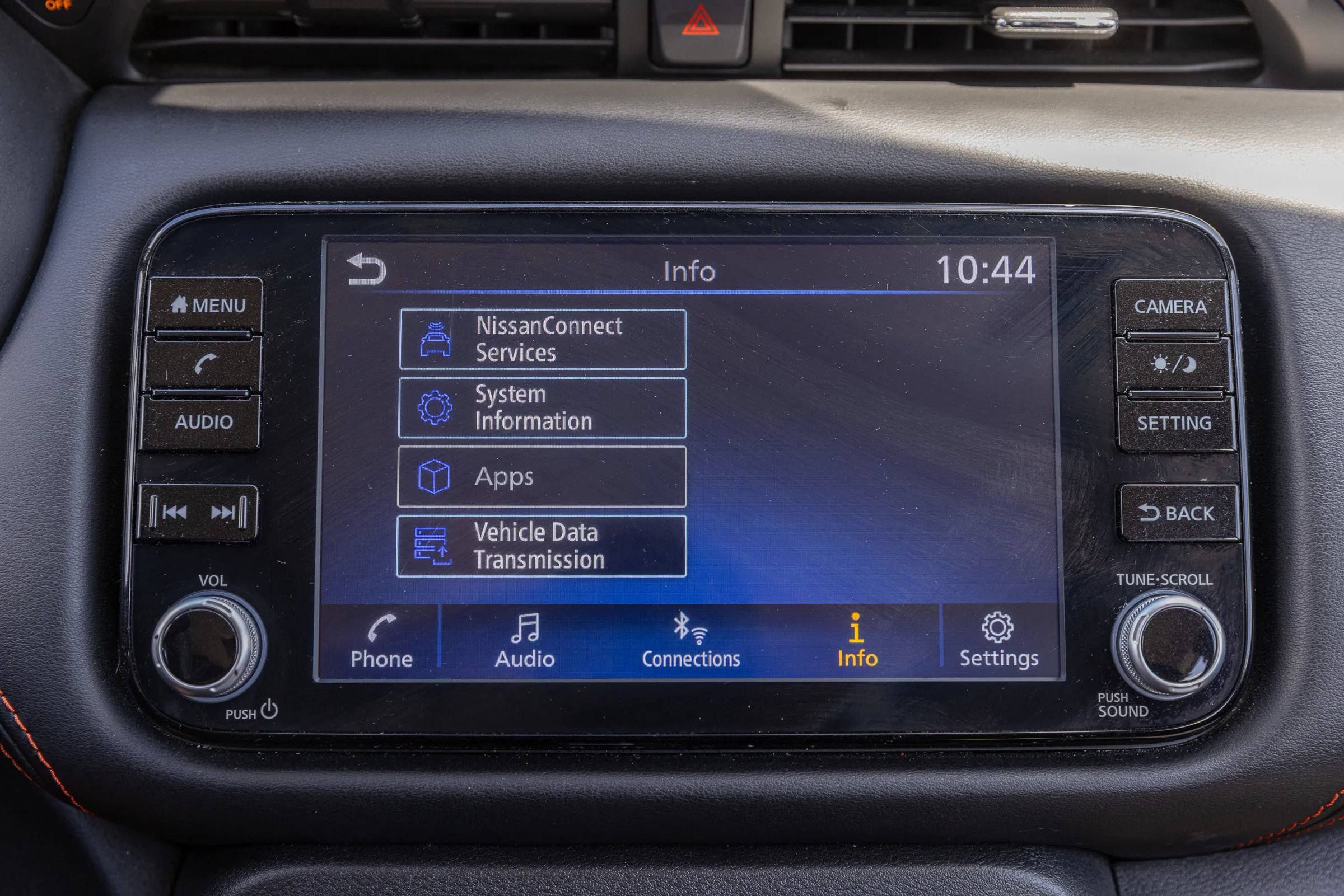 Used 2024 Nissan Kicks SR FWD image 23