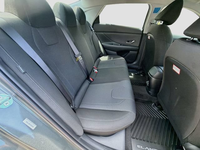New 2026 Hyundai Elantra SE FWD image 26