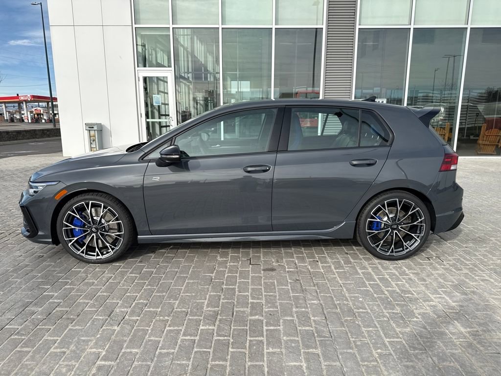 New 2026 Volkswagen Golf image 2