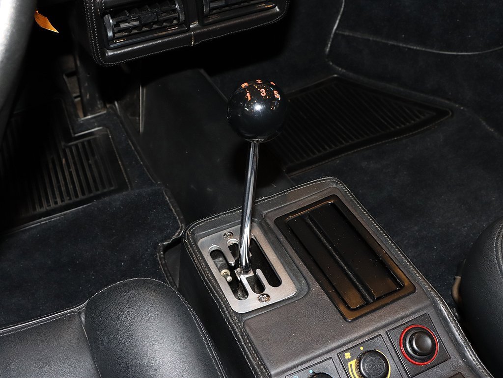 Used 1986 Ferrari 328 GTB image 93