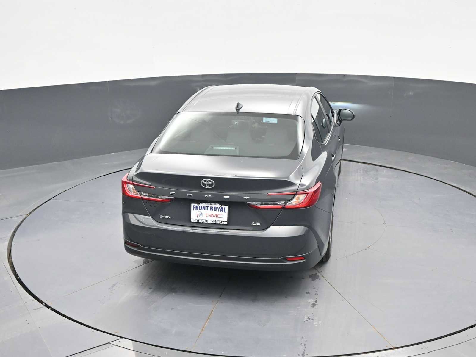 Used 2025 Toyota Camry LE w/ Convenience Package FWD image 28