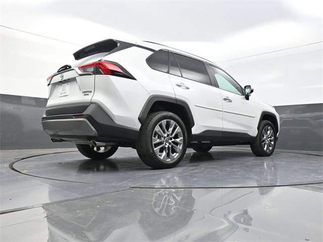 Used 2025 Toyota RAV4 Limited image 23