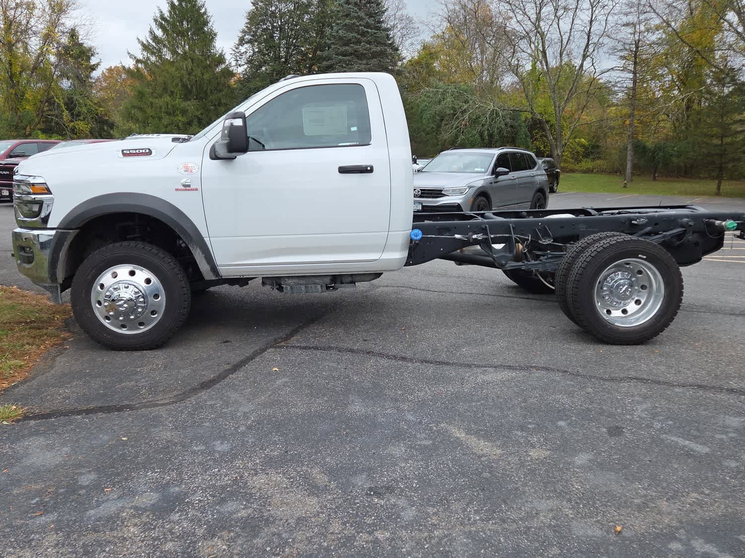New 2026 RAM 5500 Tradesman w/ Chrome Appearance Group AWD/4WD image 6