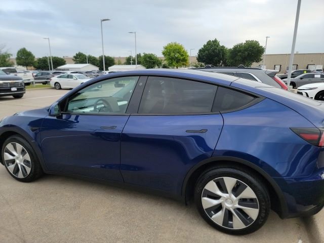 Used 2021 Tesla Model Y Long Range AWD/4WD image 8