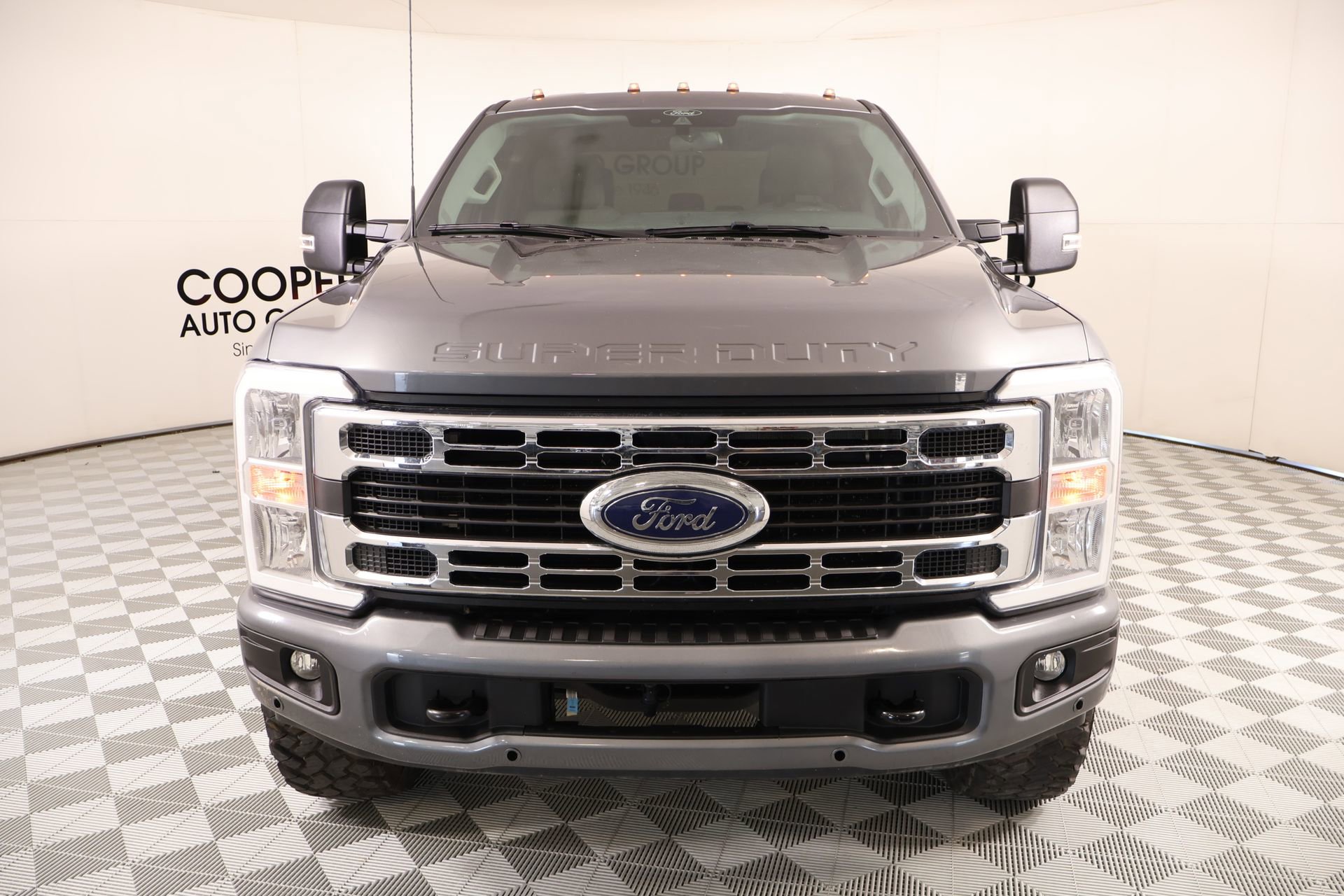 Used 2025 Ford F350 XLT w/ FX4 Off-Road Package AWD/4WD image 8