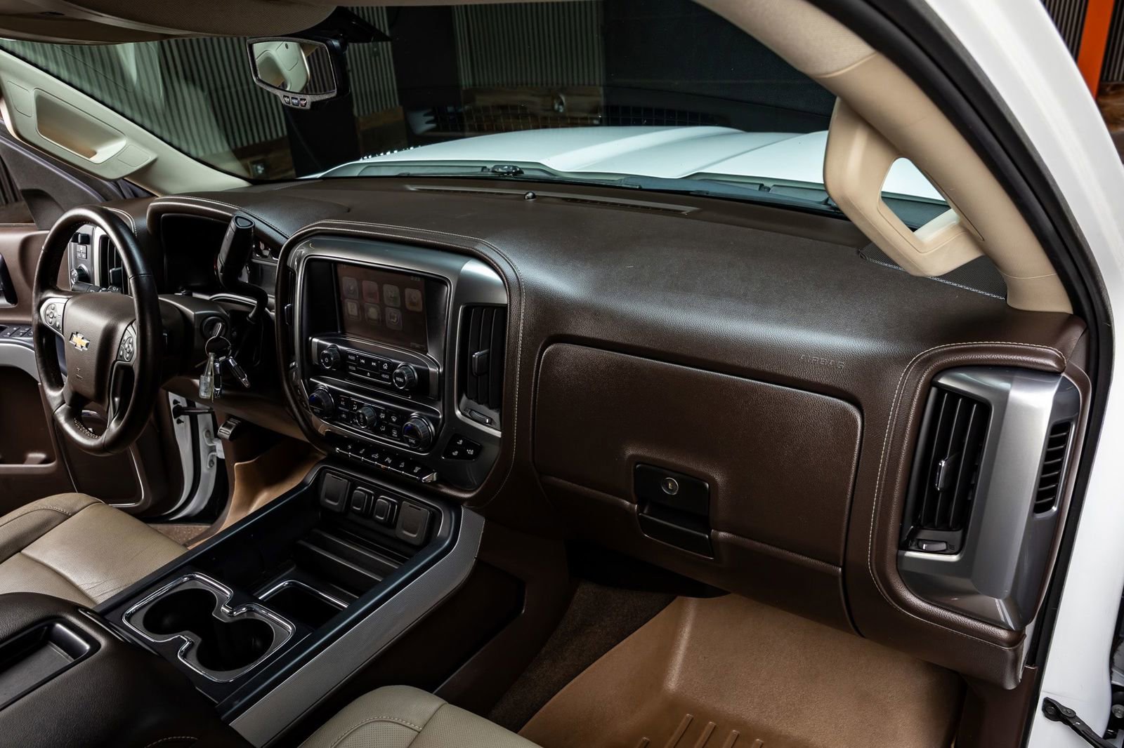 Used 2015 Chevrolet Silverado 2500 LTZ w/ LTZ Plus Package AWD/4WD image 14