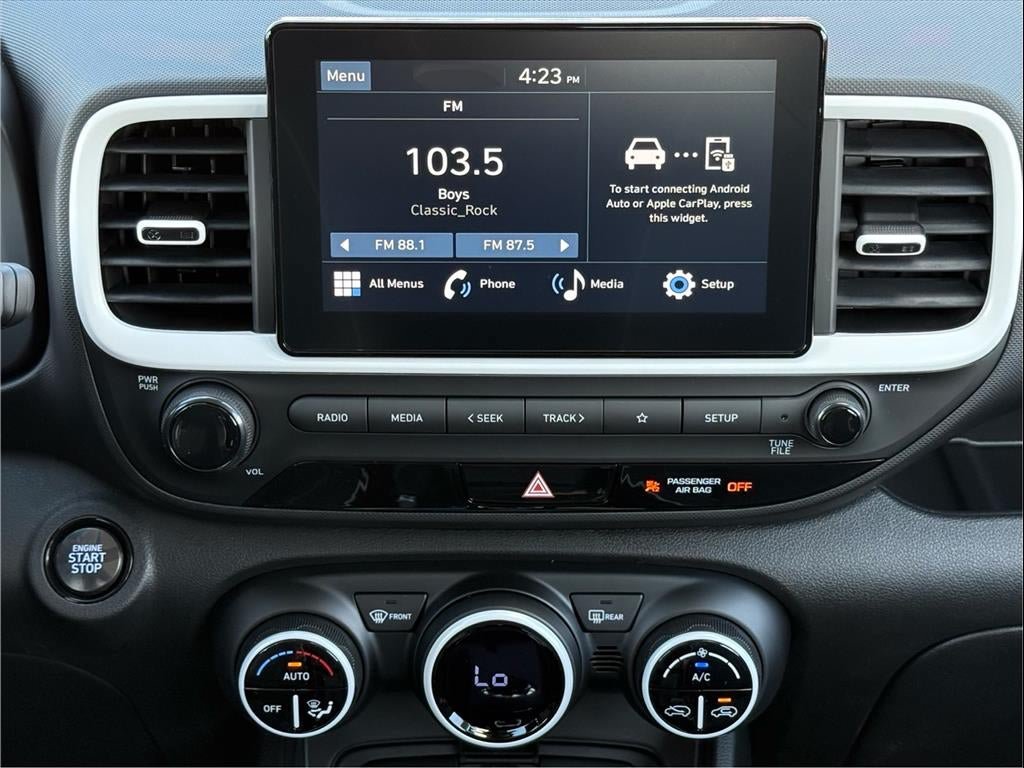 New 2026 Hyundai Venue SEL FWD image 21