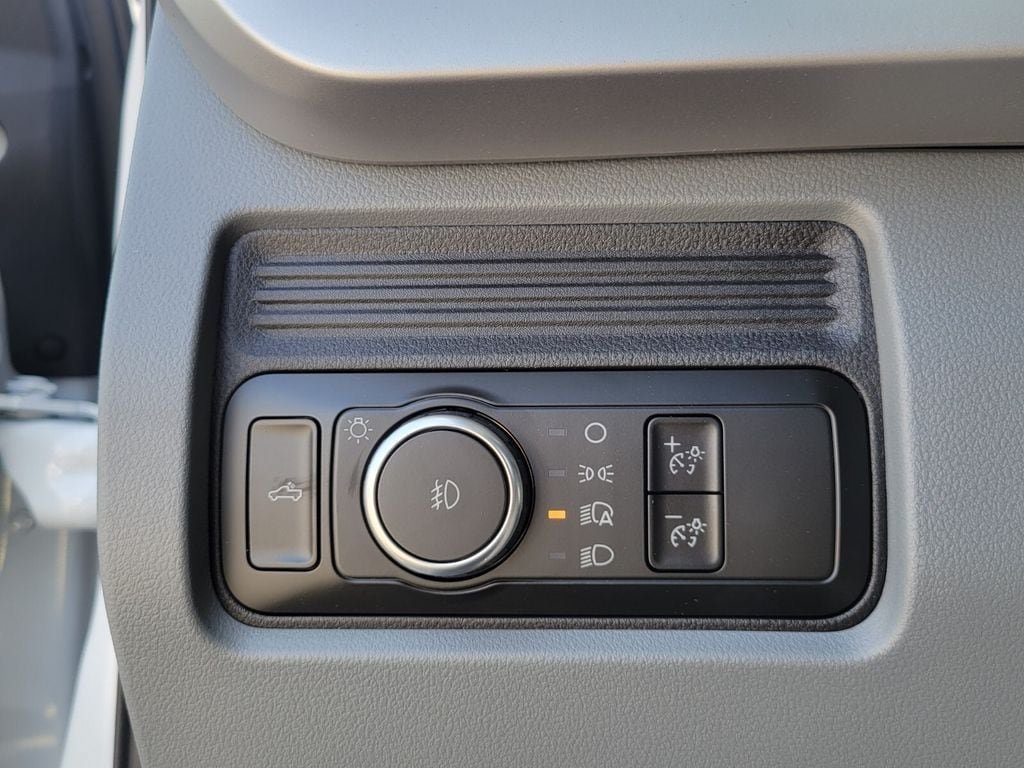 New 2026 Ford F250 XL w/ STX Appearance Package AWD/4WD image 16