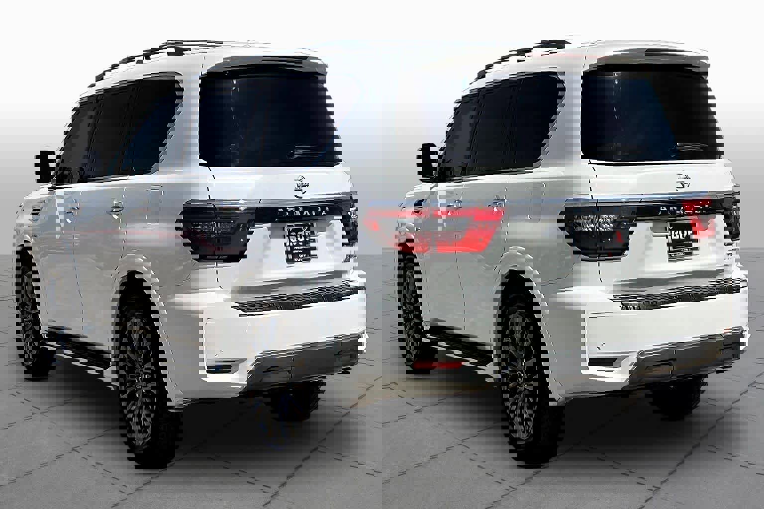 Used 2022 Nissan Armada Platinum w/ Captain's Chairs Package image 11