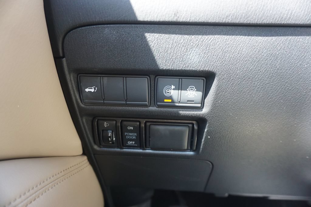 Used 2019 Nissan Armada SL w/ Premium Package RWD image 4