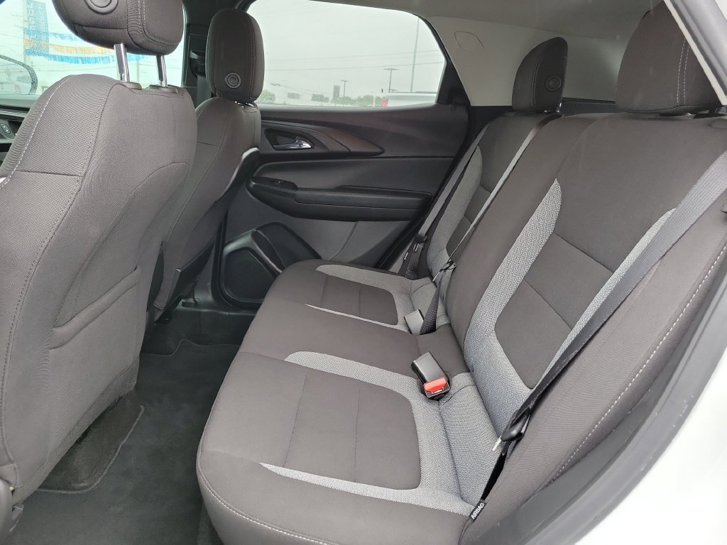 Used 2022 Chevrolet TrailBlazer LT w/ Driver Confidence Package FWD image 15