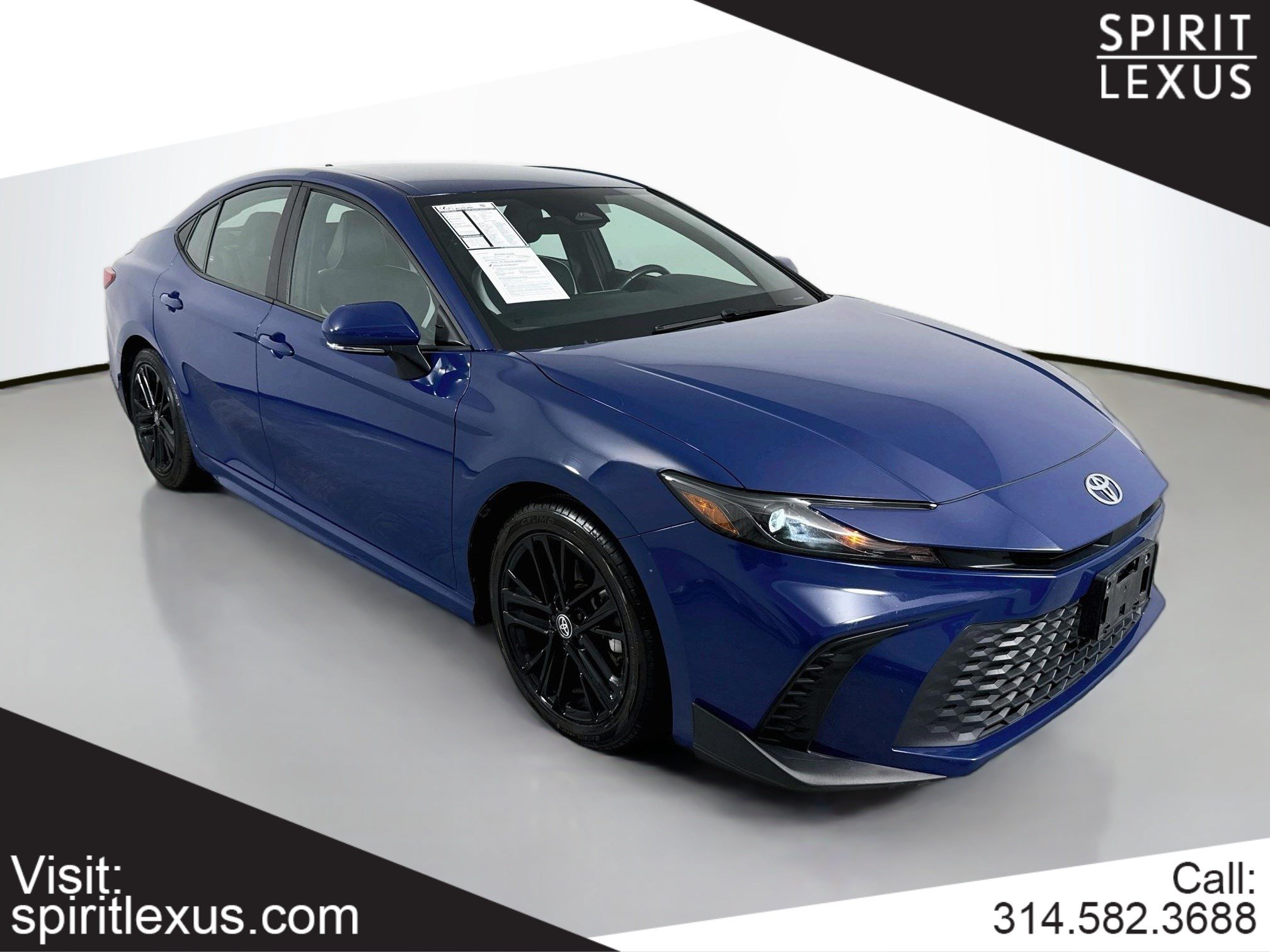 Used 2025 Toyota Camry SE