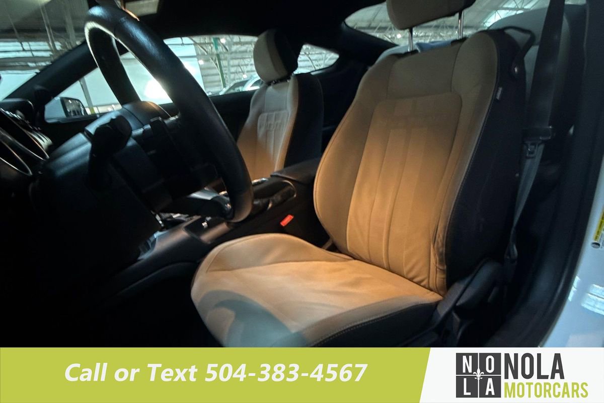 Used 2019 Ford Mustang Coupe image 22