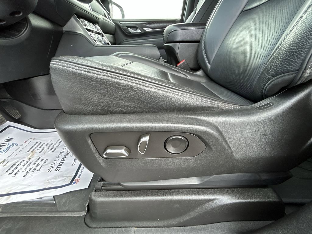 Used 2022 GMC Yukon XL Denali AWD/4WD image 18