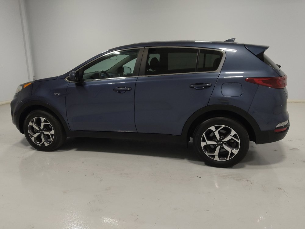 Used 2020 Kia Sportage LX image 3